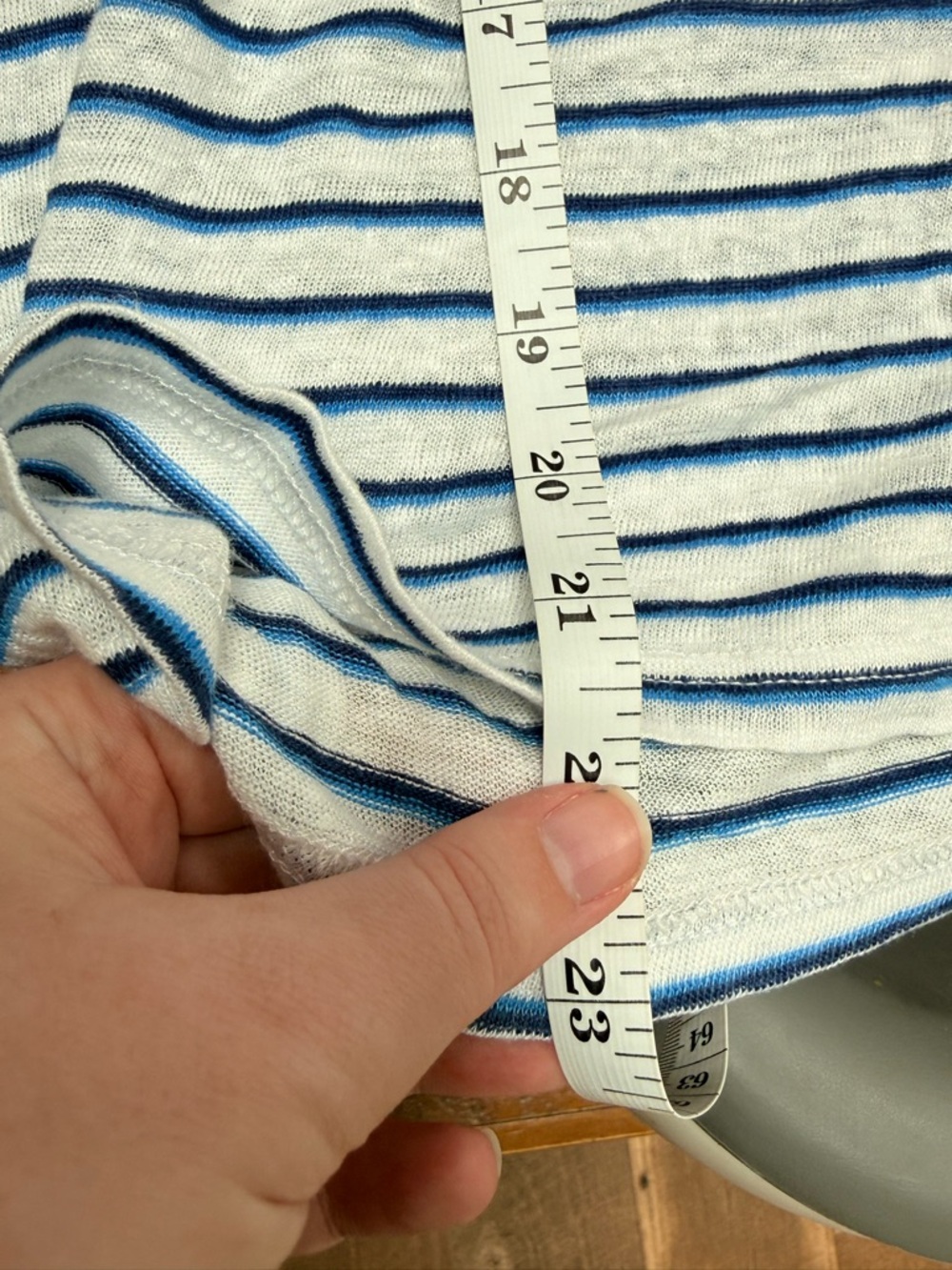 Vineyard Vines Linen Striped Top Blue White Short Sleeve Lightweight Relaxed Fit - Picture 6 of 7
